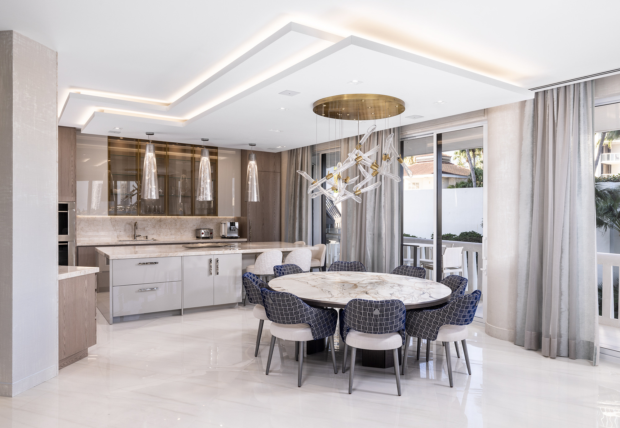 Drapes & Curtains sample 3